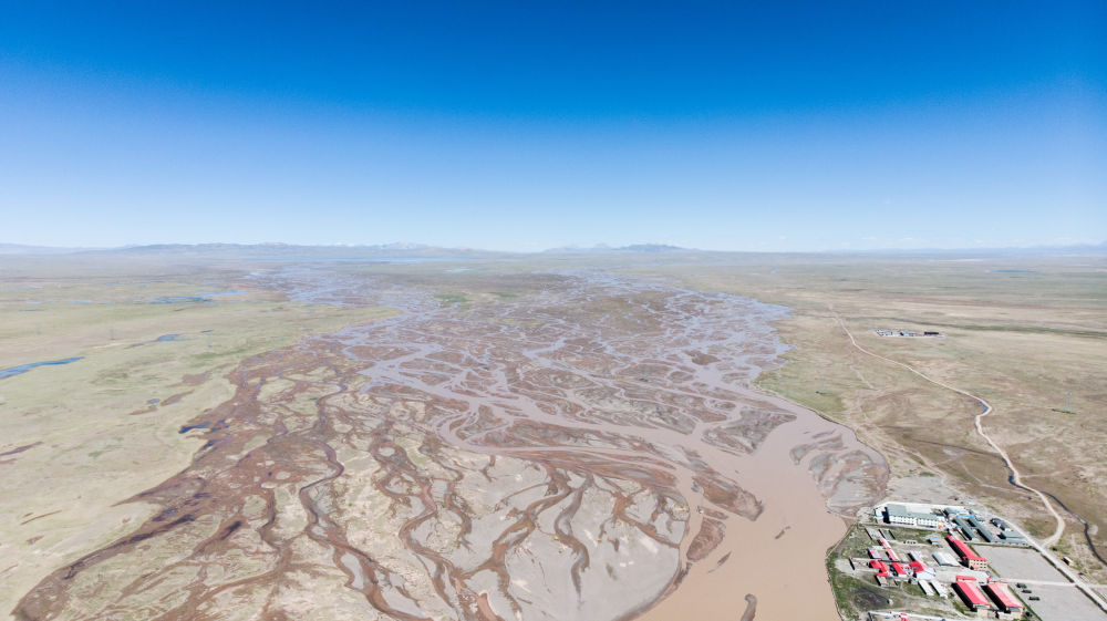 ����λ���ຣʡ���ľ���ƹ���ɽ��ĳ�����Դ�����ӣ�2019��8��9���㣬���˻���Ƭ����